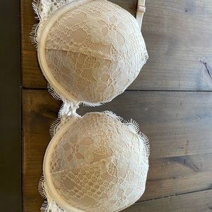 Victoria’s Secret bras